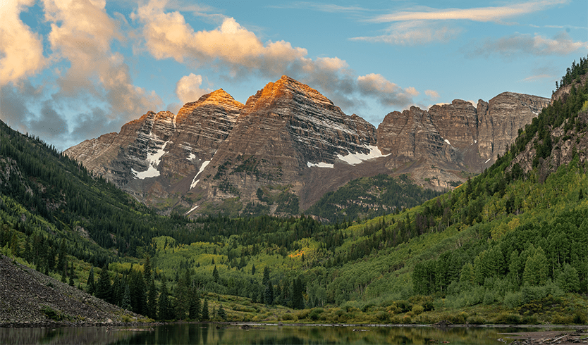 Maroon Bells at dusk, in the summer