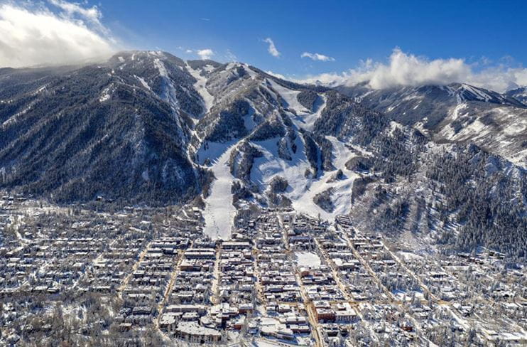 Book lodging with Stay Aspen Snowmass