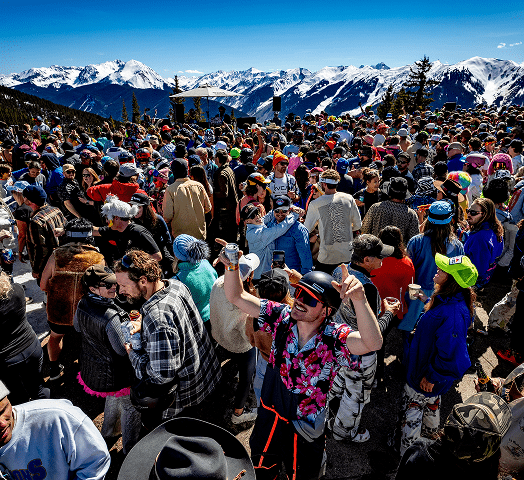 Party at Sundeck on top of Aspen mountain