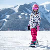 10 year old snowboarder at a lesson