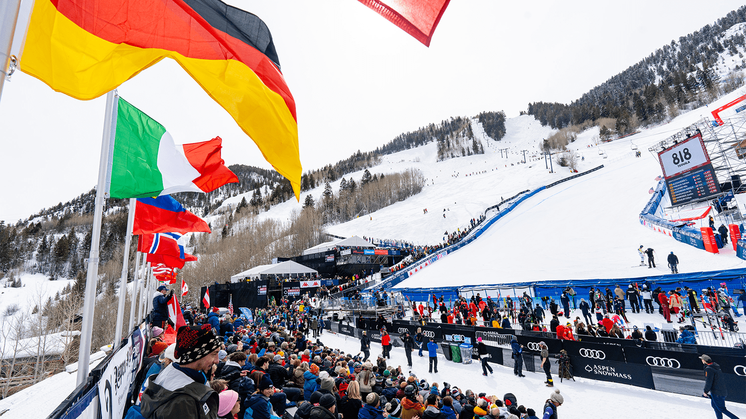 Watchers of Aspen Audi FIS Ski World Cup