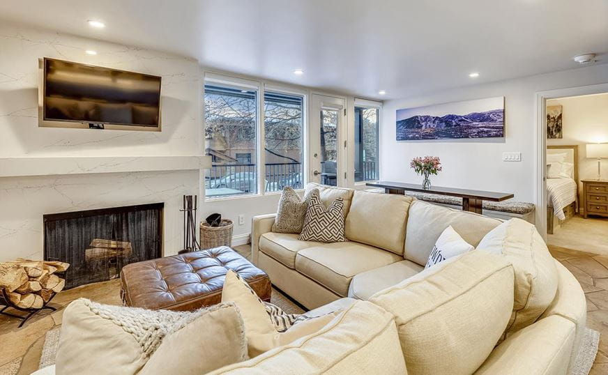 McCartyney Aspen Lodging 