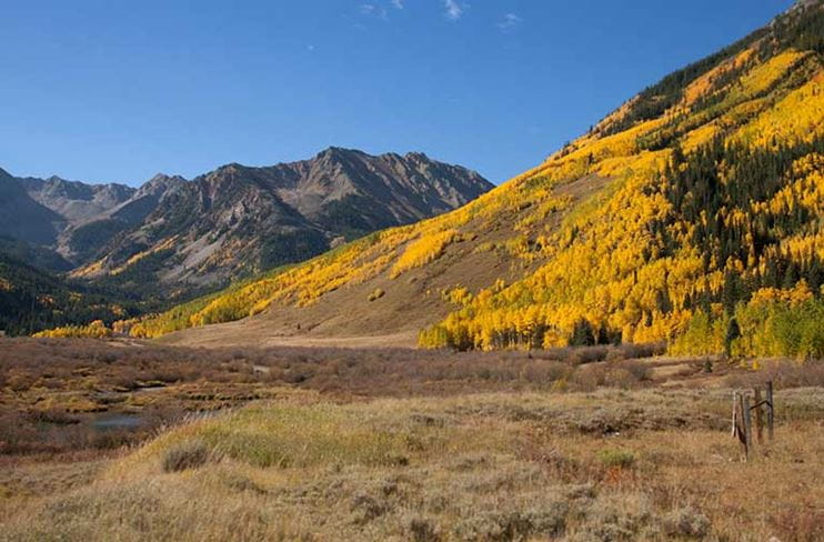 Valley near Ashcroft at the height of fall color