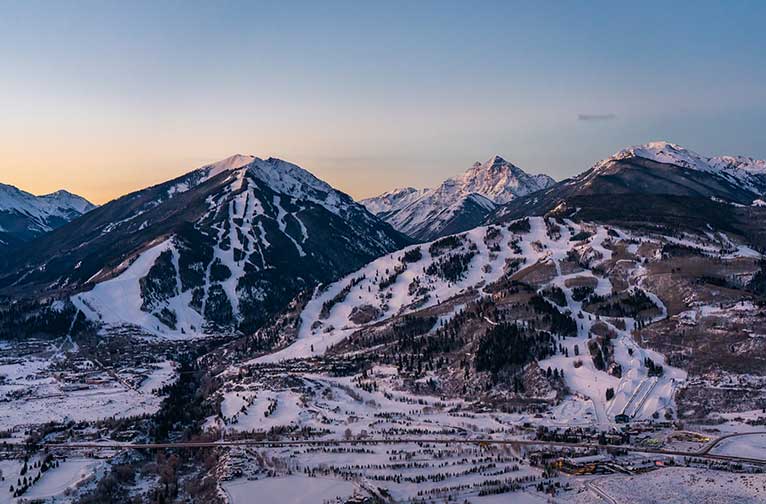Buttermilk, Aspen Highlands and Pyramid Peak in the distance