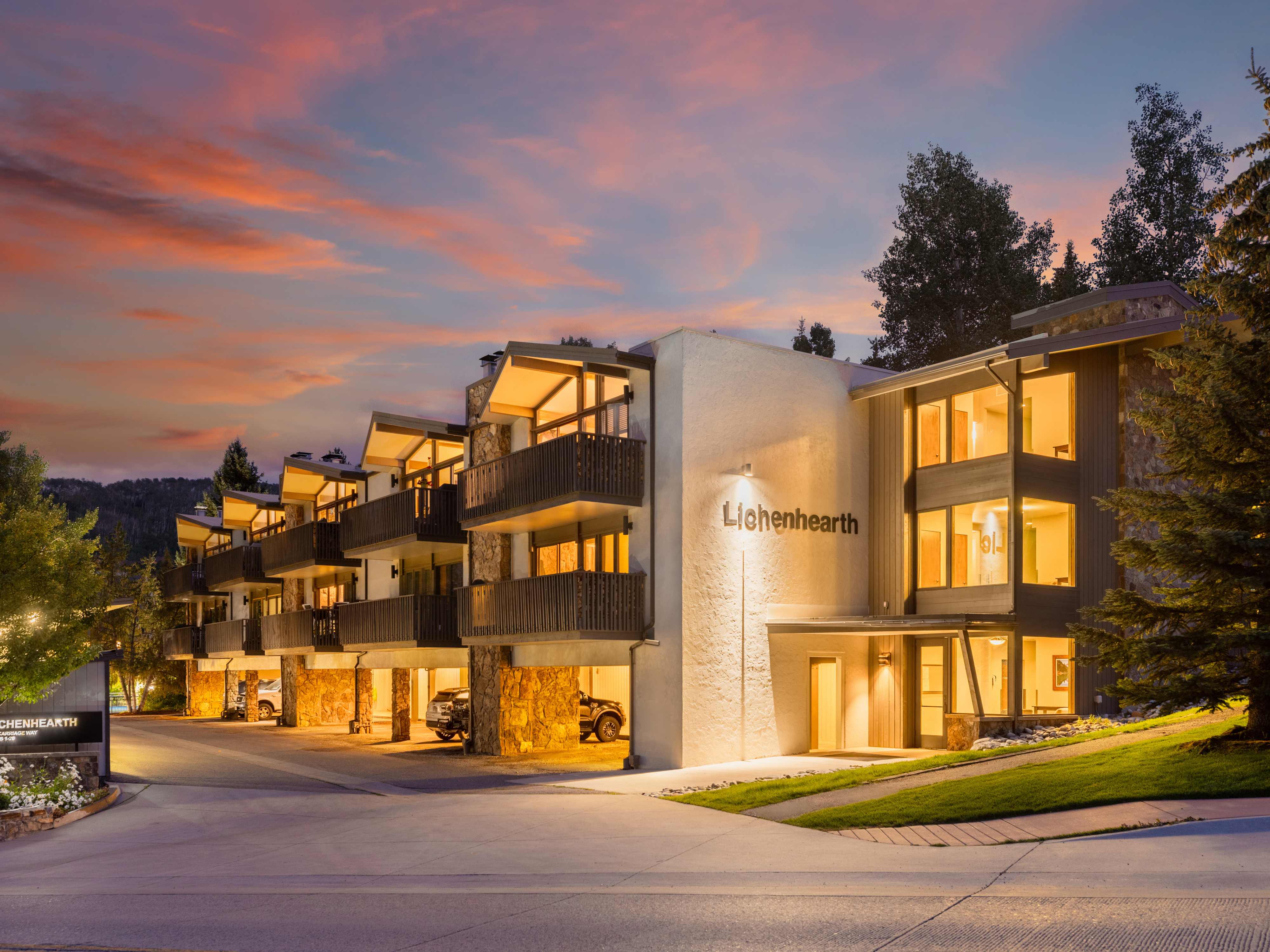 Lichenhearth Condominiums