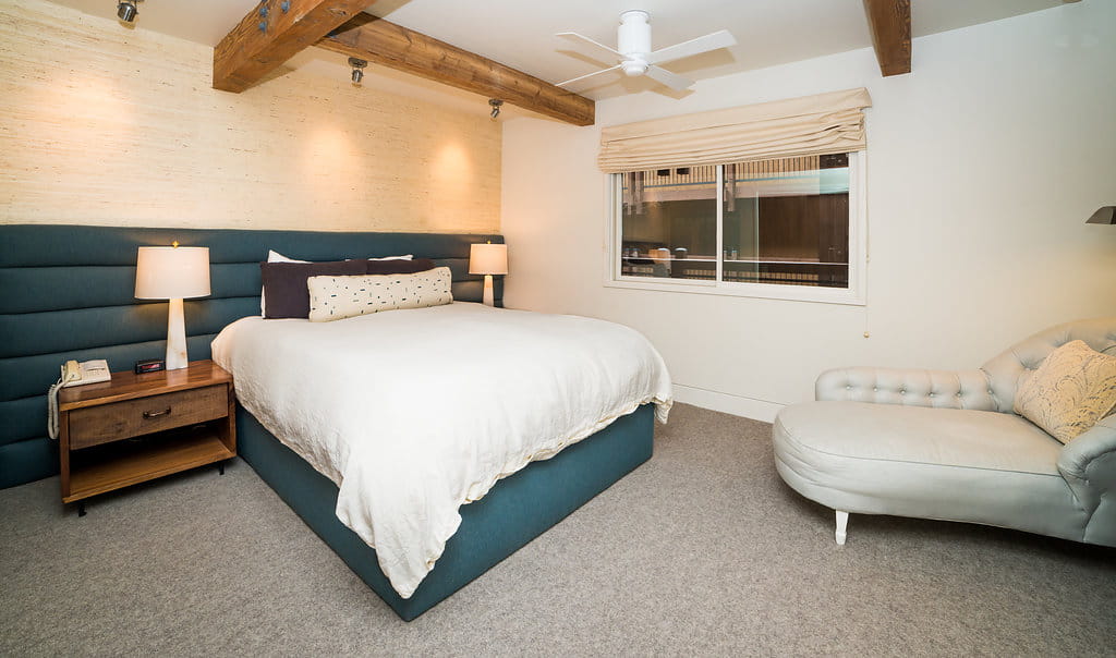 Lift One Condominiums