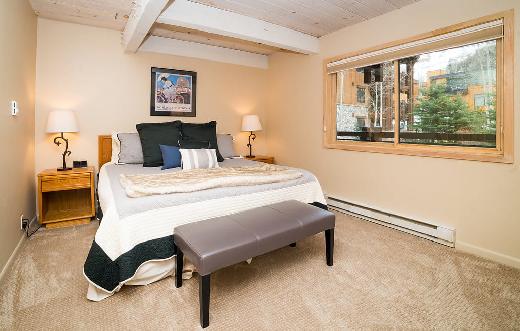 Lift One Condominiums