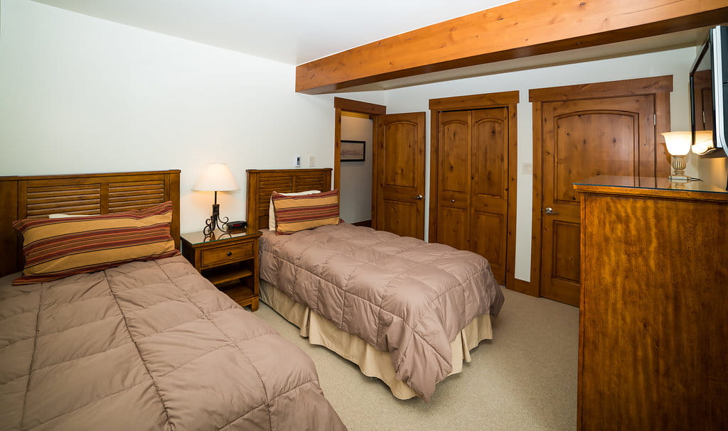 Lift One Condominiums