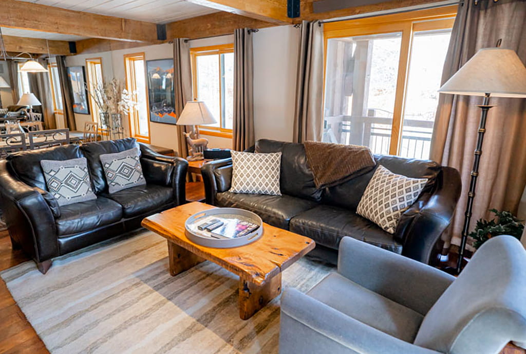 Lift One Condominiums