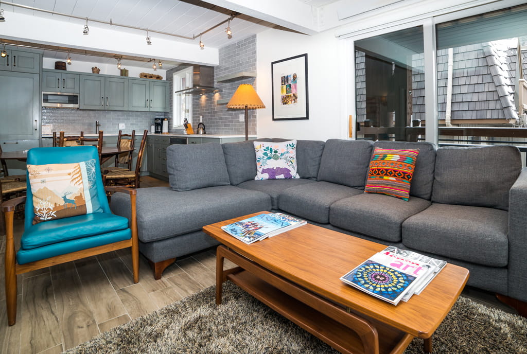 Lift One Condominiums