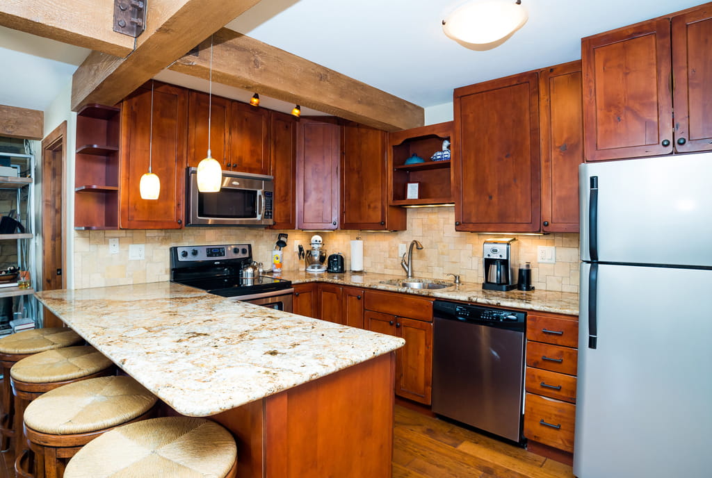 Lift One Condominiums