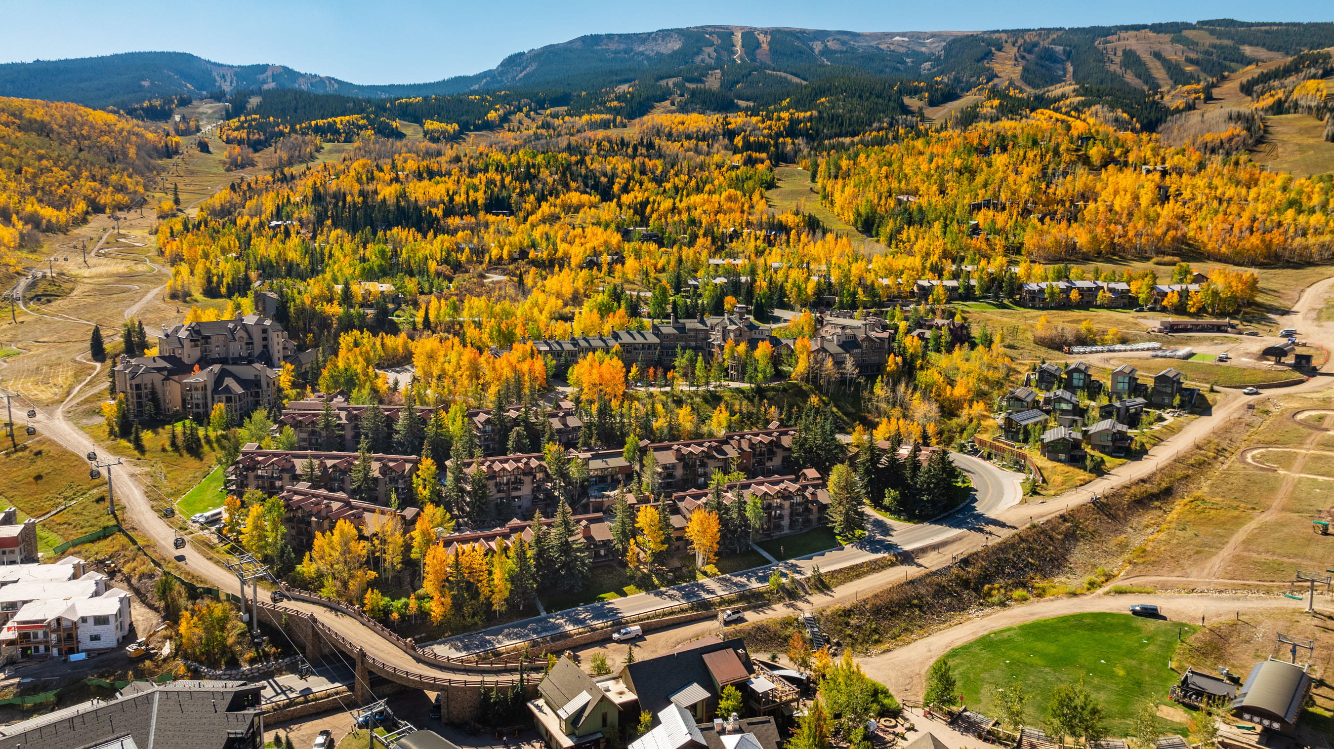 The Crestwood Condominiums